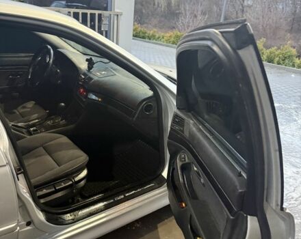 Серый БМВ 5 Серия, объемом двигателя 0 л и пробегом 320 тыс. км за 3200 $, фото 6 на Automoto.ua