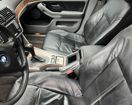 Сірий БМВ 5 Серія, об'ємом двигуна 3 л та пробігом 1 тис. км за 2977 $, фото 6 на Automoto.ua