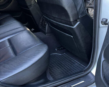 Серый БМВ 5 Серия, объемом двигателя 2.9 л и пробегом 348 тыс. км за 8000 $, фото 4 на Automoto.ua