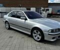 Серый БМВ 5 Серия, объемом двигателя 3 л и пробегом 401 тыс. км за 8600 $, фото 1 на Automoto.ua