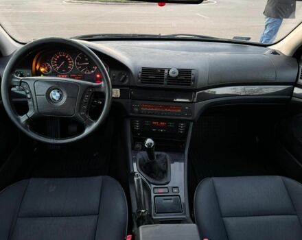 Серый БМВ 5 Серия, объемом двигателя 2 л и пробегом 303 тыс. км за 4000 $, фото 11 на Automoto.ua