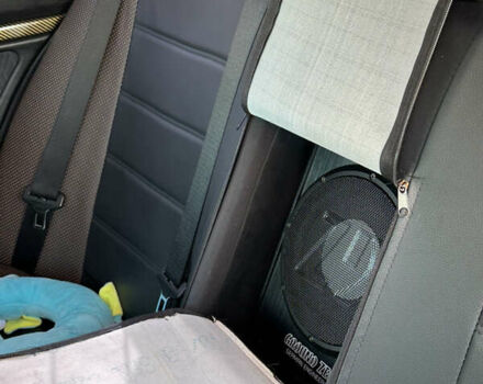 Серый БМВ 5 Серия, объемом двигателя 3 л и пробегом 316 тыс. км за 8000 $, фото 10 на Automoto.ua