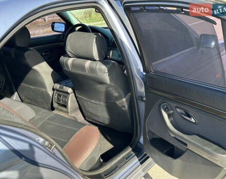 Серый БМВ 5 Серия, объемом двигателя 3 л и пробегом 316 тыс. км за 8000 $, фото 7 на Automoto.ua