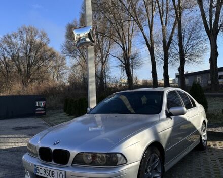 Серый БМВ 5 Серия, объемом двигателя 3 л и пробегом 380 тыс. км за 5899 $, фото 1 на Automoto.ua