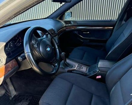 Серый БМВ 5 Серия, объемом двигателя 3 л и пробегом 425 тыс. км за 5500 $, фото 7 на Automoto.ua
