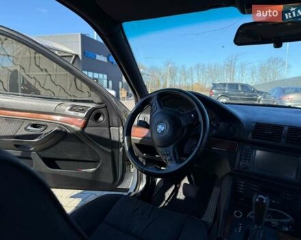 Серый БМВ 5 Серия, объемом двигателя 3 л и пробегом 425 тыс. км за 5500 $, фото 23 на Automoto.ua