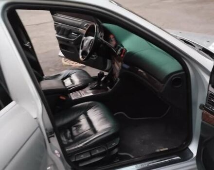 Серый БМВ 5 Серия, объемом двигателя 2.93 л и пробегом 380 тыс. км за 6500 $, фото 14 на Automoto.ua