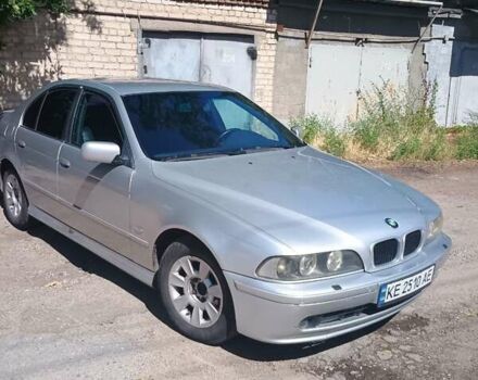 Серый БМВ 5 Серия, объемом двигателя 2.5 л и пробегом 349 тыс. км за 6000 $, фото 1 на Automoto.ua