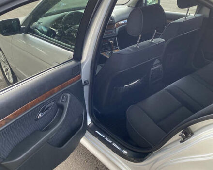 Серый БМВ 5 Серия, объемом двигателя 2.5 л и пробегом 330 тыс. км за 7500 $, фото 6 на Automoto.ua