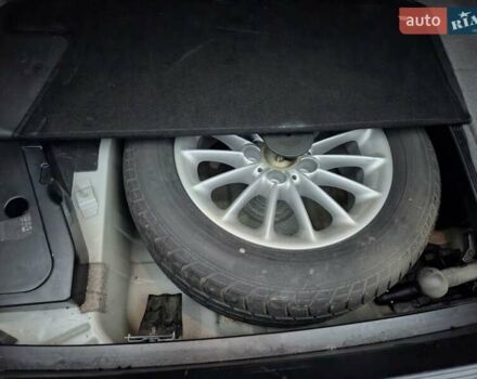 Серый БМВ 5 Серия, объемом двигателя 2.93 л и пробегом 300 тыс. км за 7500 $, фото 19 на Automoto.ua