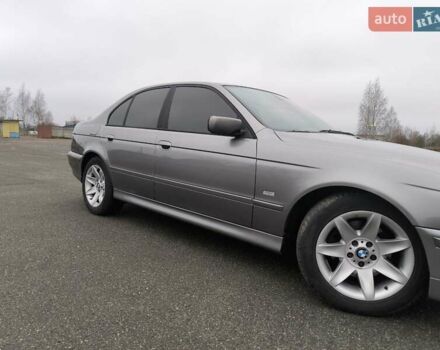 Серый БМВ 5 Серия, объемом двигателя 3 л и пробегом 680 тыс. км за 8200 $, фото 2 на Automoto.ua