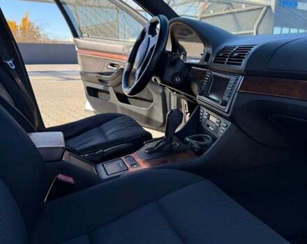 Серый БМВ 5 Серия, объемом двигателя 3 л и пробегом 425 тыс. км за 5500 $, фото 16 на Automoto.ua