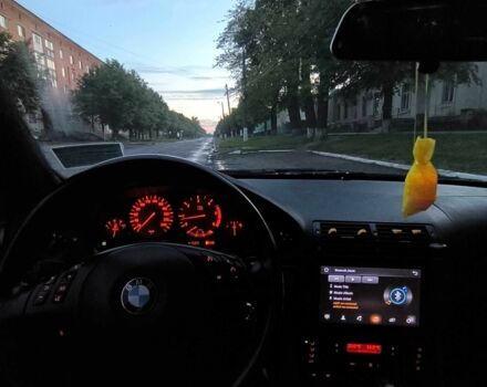 Серый БМВ 5 Серия, объемом двигателя 3 л и пробегом 429 тыс. км за 2300 $, фото 11 на Automoto.ua