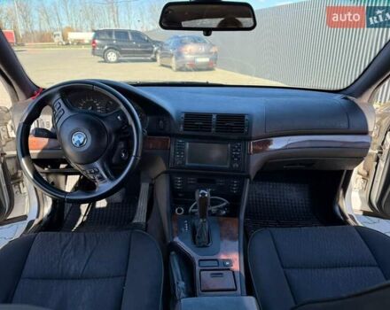 Серый БМВ 5 Серия, объемом двигателя 3 л и пробегом 425 тыс. км за 5500 $, фото 18 на Automoto.ua