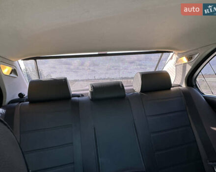 Серый БМВ 5 Серия, объемом двигателя 3 л и пробегом 316 тыс. км за 8000 $, фото 11 на Automoto.ua