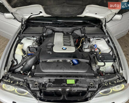 Сірий БМВ 5 Серія, об'ємом двигуна 2.93 л та пробігом 341 тис. км за 5400 $, фото 24 на Automoto.ua