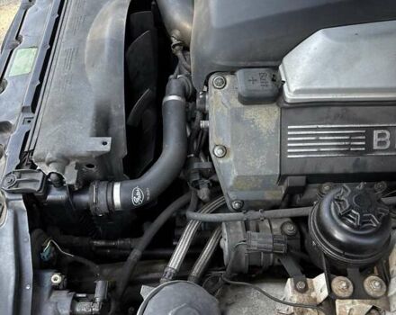 Сірий БМВ 5 Серія, об'ємом двигуна 4.4 л та пробігом 350 тис. км за 8400 $, фото 9 на Automoto.ua