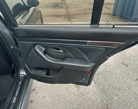 Серый БМВ 5 Серия, объемом двигателя 2.2 л и пробегом 445 тыс. км за 4900 $, фото 18 на Automoto.ua