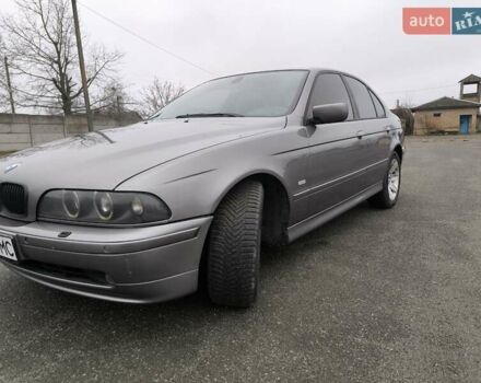 Серый БМВ 5 Серия, объемом двигателя 3 л и пробегом 680 тыс. км за 8200 $, фото 1 на Automoto.ua