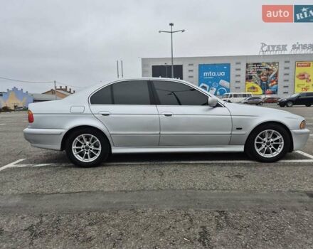 Серый БМВ 5 Серия, объемом двигателя 2.93 л и пробегом 300 тыс. км за 7500 $, фото 3 на Automoto.ua