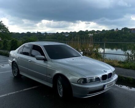 Серый БМВ 5 Серия, объемом двигателя 2.5 л и пробегом 319 тыс. км за 6300 $, фото 3 на Automoto.ua