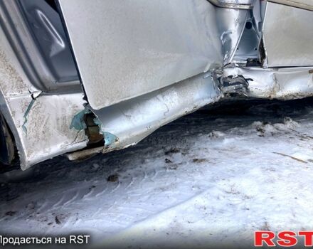 Серый БМВ 5 Серия, объемом двигателя 2.2 л и пробегом 211 тыс. км за 2500 $, фото 11 на Automoto.ua