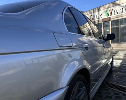 Серый БМВ 5 Серия, объемом двигателя 3 л и пробегом 380 тыс. км за 5899 $, фото 8 на Automoto.ua