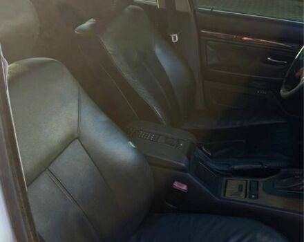 Серый БМВ 5 Серия, объемом двигателя 3 л и пробегом 380 тыс. км за 5899 $, фото 18 на Automoto.ua