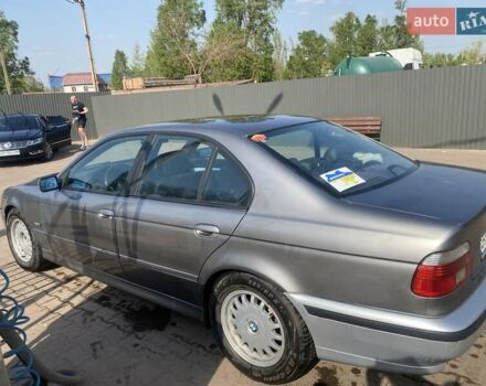 Сірий БМВ 5 Серія, об'ємом двигуна 2 л та пробігом 233 тис. км за 4400 $, фото 4 на Automoto.ua