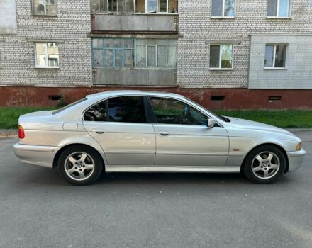 Серый БМВ 5 Серия, объемом двигателя 2.5 л и пробегом 322 тыс. км за 6500 $, фото 3 на Automoto.ua