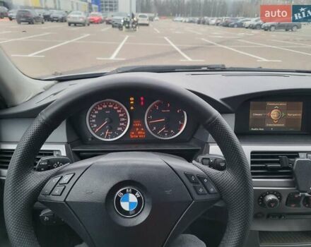 Серый БМВ 5 Серия, объемом двигателя 3 л и пробегом 362 тыс. км за 6800 $, фото 6 на Automoto.ua