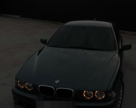 Серый БМВ 5 Серия, объемом двигателя 3 л и пробегом 400 тыс. км за 6400 $, фото 3 на Automoto.ua