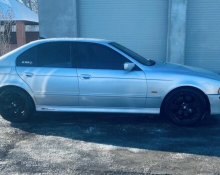 Серый БМВ 5 Серия, объемом двигателя 2.5 л и пробегом 401 тыс. км за 4600 $, фото 1 на Automoto.ua