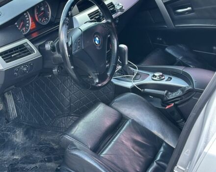 Серый БМВ 5 Серия, объемом двигателя 3 л и пробегом 317 тыс. км за 7800 $, фото 7 на Automoto.ua