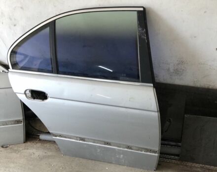 Сірий БМВ 5 Серія, об'ємом двигуна 2.5 л та пробігом 250 тис. км за 2010 $, фото 3 на Automoto.ua