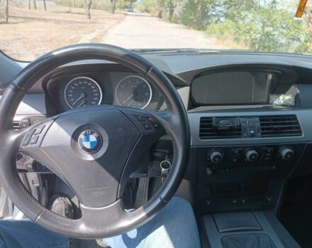 Серый БМВ 5 Серия, объемом двигателя 2.2 л и пробегом 315 тыс. км за 6800 $, фото 11 на Automoto.ua