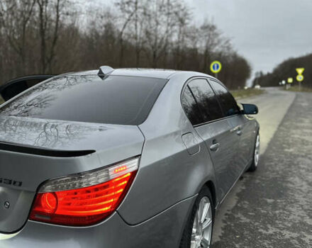 Серый БМВ 5 Серия, объемом двигателя 3 л и пробегом 345 тыс. км за 9500 $, фото 3 на Automoto.ua