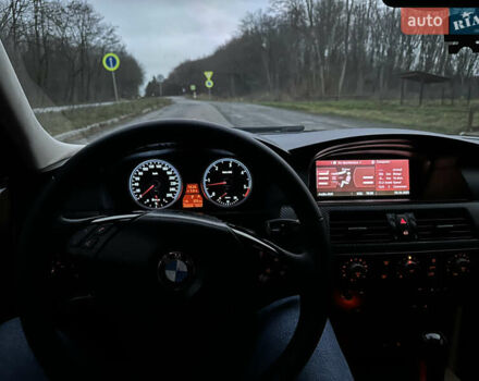 Серый БМВ 5 Серия, объемом двигателя 3 л и пробегом 345 тыс. км за 9500 $, фото 28 на Automoto.ua