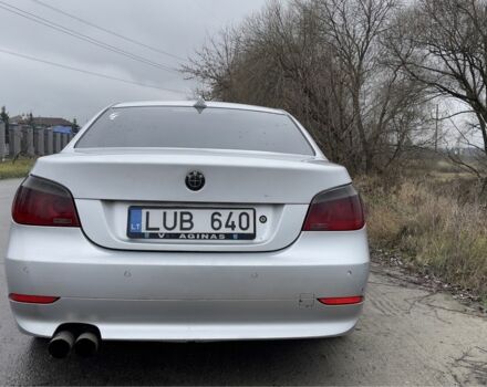 Серый БМВ 5 Серия, объемом двигателя 3 л и пробегом 400 тыс. км за 3900 $, фото 4 на Automoto.ua