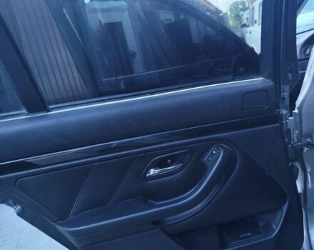 Серый БМВ 5 Серия, объемом двигателя 2.5 л и пробегом 500 тыс. км за 5500 $, фото 9 на Automoto.ua