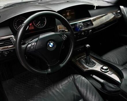 Серый БМВ 5 Серия, объемом двигателя 3 л и пробегом 311 тыс. км за 7700 $, фото 8 на Automoto.ua