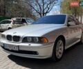 Серый БМВ 5 Серия, объемом двигателя 3 л и пробегом 373 тыс. км за 7500 $, фото 1 на Automoto.ua