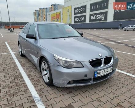 Серый БМВ 5 Серия, объемом двигателя 3 л и пробегом 362 тыс. км за 6800 $, фото 1 на Automoto.ua