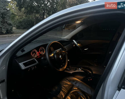 Серый БМВ 5 Серия, объемом двигателя 2.17 л и пробегом 355 тыс. км за 8599 $, фото 9 на Automoto.ua