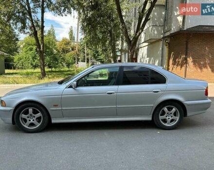 Серый БМВ 5 Серия, объемом двигателя 2.49 л и пробегом 320 тыс. км за 5850 $, фото 6 на Automoto.ua