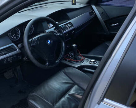 Серый БМВ 5 Серия, объемом двигателя 2.5 л и пробегом 400 тыс. км за 7200 $, фото 4 на Automoto.ua