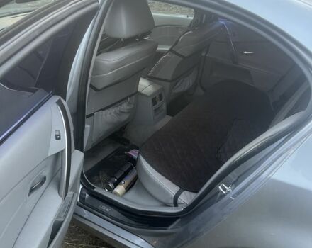 Серый БМВ 5 Серия, объемом двигателя 3 л и пробегом 3 тыс. км за 3779 $, фото 2 на Automoto.ua