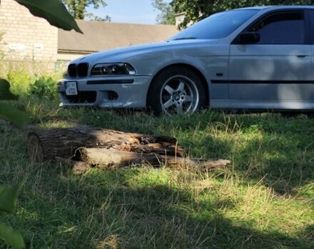 Серый БМВ 5 Серия, объемом двигателя 2.5 л и пробегом 500 тыс. км за 5500 $, фото 6 на Automoto.ua