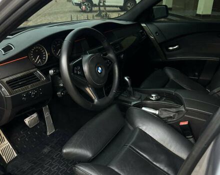 Серый БМВ 5 Серия, объемом двигателя 4.4 л и пробегом 260 тыс. км за 9500 $, фото 9 на Automoto.ua