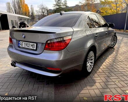 Серый БМВ 5 Серия, объемом двигателя 3 л и пробегом 245 тыс. км за 8500 $, фото 3 на Automoto.ua